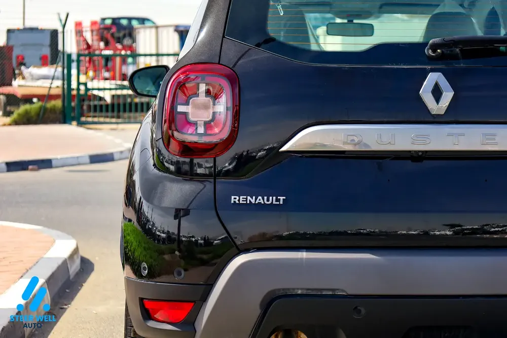 2025 Renault Duster LE | 1.6L Petrol | GCC | 17” Alloys | 4 Airbags | 4 Cameras - Image 12