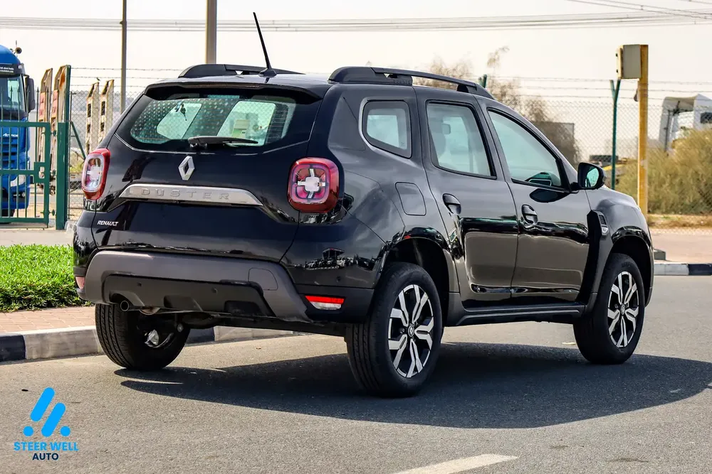 2025 Renault Duster LE | 1.6L Petrol | GCC | 17” Alloys | 4 Airbags | 4 Cameras - Image 4