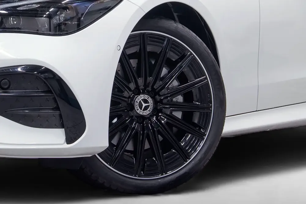 EMC Mercedes-Benz Warranty Until 2030 | MY26 | AED 4,312 P/M | 0% Downpayment - Image 8