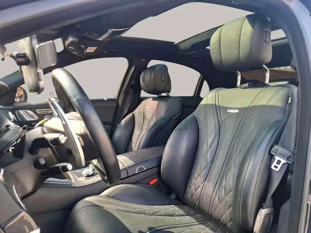 AED 4576/month | 2016 Mercedes-Benz S-Class S 63 AMG 4MATIC | Japanese Specs | Ref#459571 - Image 12