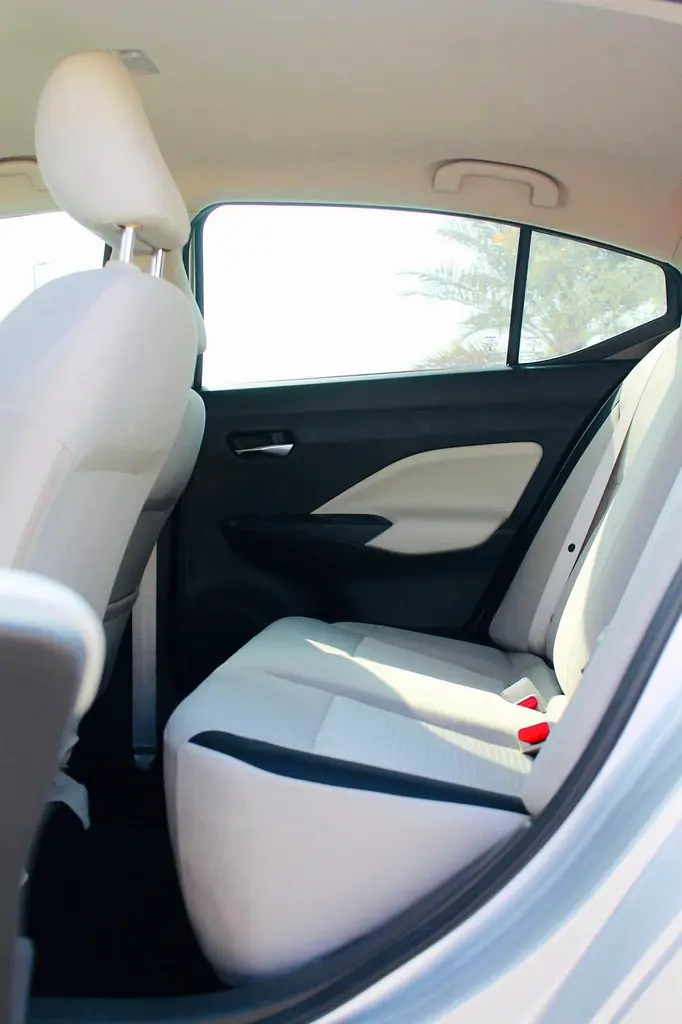2024 Nissan Sunny SV - GCC Specs available on Cash or Bank Finance with Zero % DownPayment - Image 12