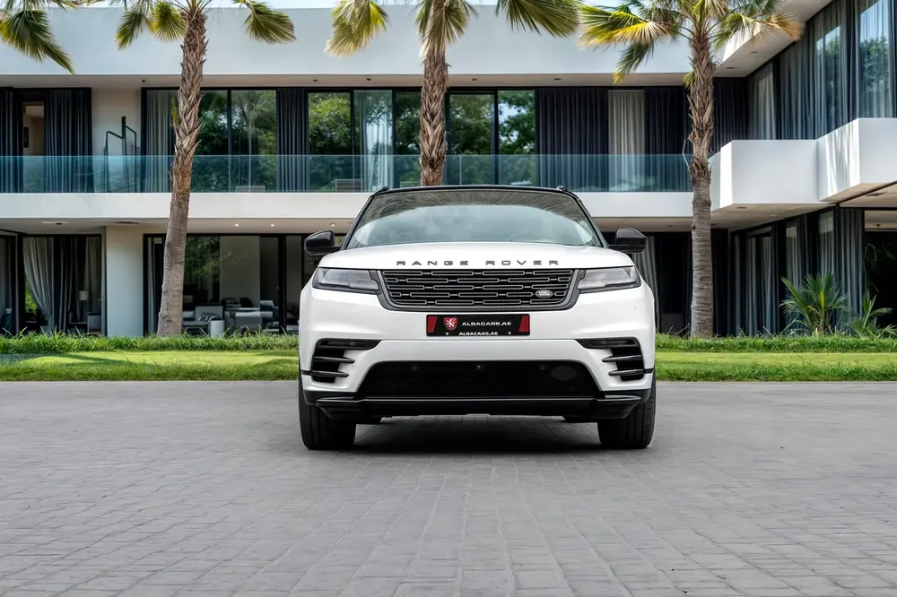 4,896 P.M |  Range Rover Velar Dynamic SE | 0% Downpayment | Perfect Condition! - Image 4