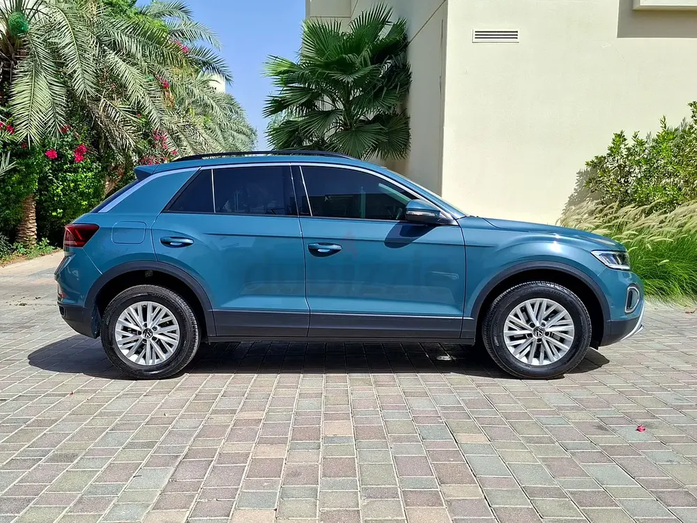 AED 1216/month | 2024 Volkswagen T-Roc  | GCC Specs | Ref#468924 - Image 4