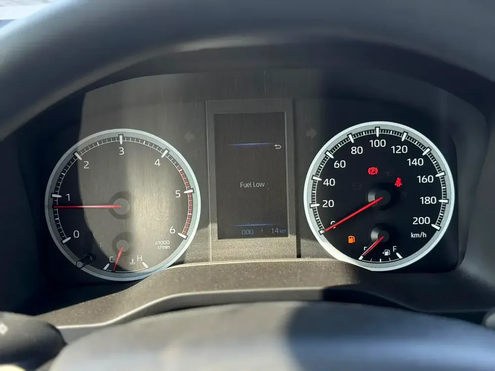 Toyota Hiace 2026 GCC Specs Brand New - Image 12