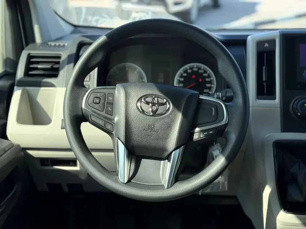 Toyota Hiace 2026 GCC Specs Brand New - Image 8