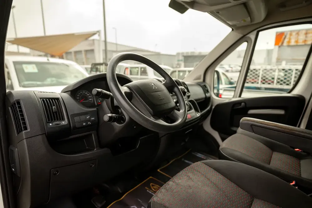 Peugeot Boxer Delivery Van | GCC Specs | Ref#P70871 - Image 11