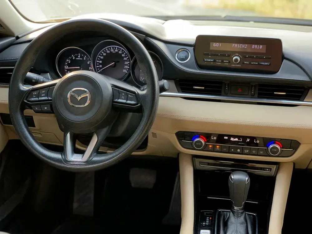 AED 960 - Monthly without down payment | 2022 Mazda 6 | GCC Specs | 2.5L 4 cyl engine - Image 6