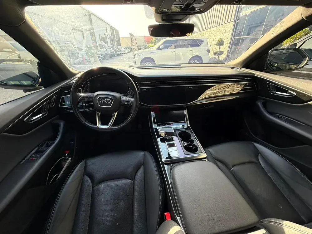 Audi Q8 2020 55 TFSI quattro S line Sport Package - American Specs - Image 10