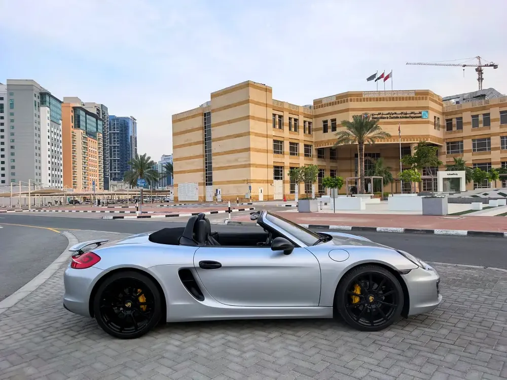 2016 Porsche Boxster Spyder - GCC Specs - Image 15