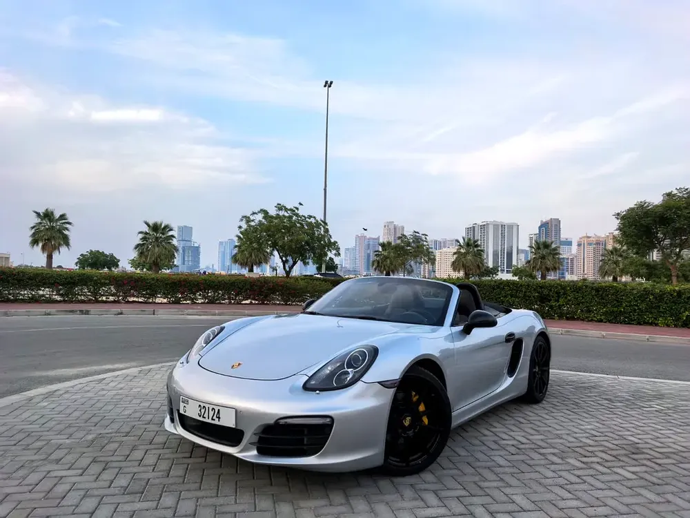 2016 Porsche Boxster Spyder - GCC Specs - Image 18