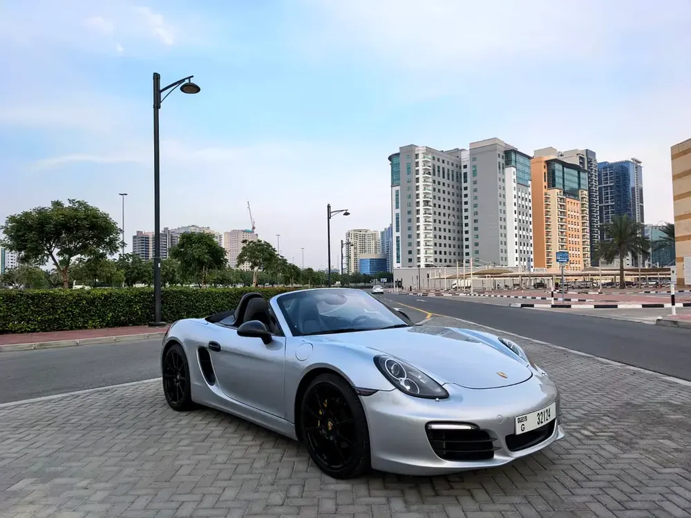 2016 Porsche Boxster Spyder - GCC Specs - Image 8