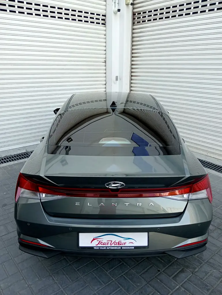 Hyundai Elantra 2023, Comfort, GCC Specs - Excellent Condition! - Image 13