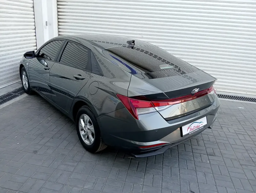 Hyundai Elantra 2023, Comfort, GCC Specs - Excellent Condition! - Image 14