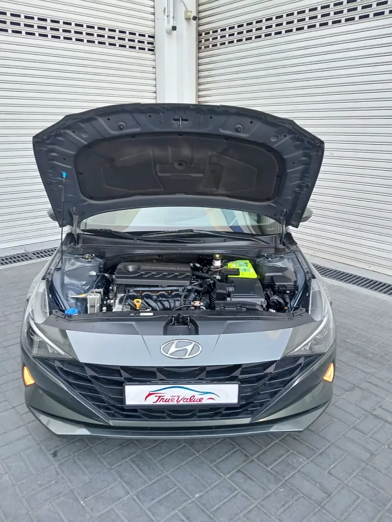 Hyundai Elantra 2023, Comfort, GCC Specs - Excellent Condition! - Image 5