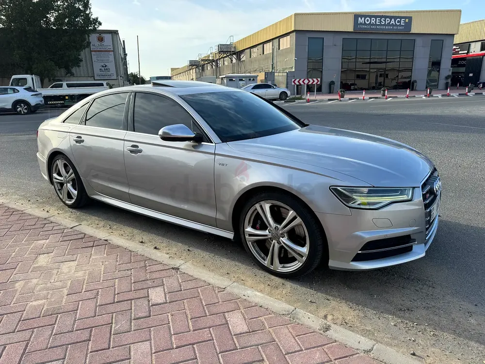 Stunning Audi S6 V8 2017 - Image 13