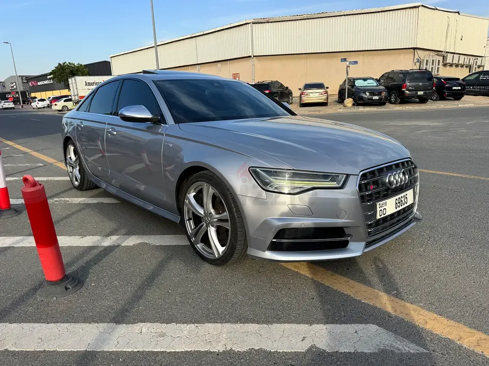 Stunning Audi S6 V8 2017 - Image 4