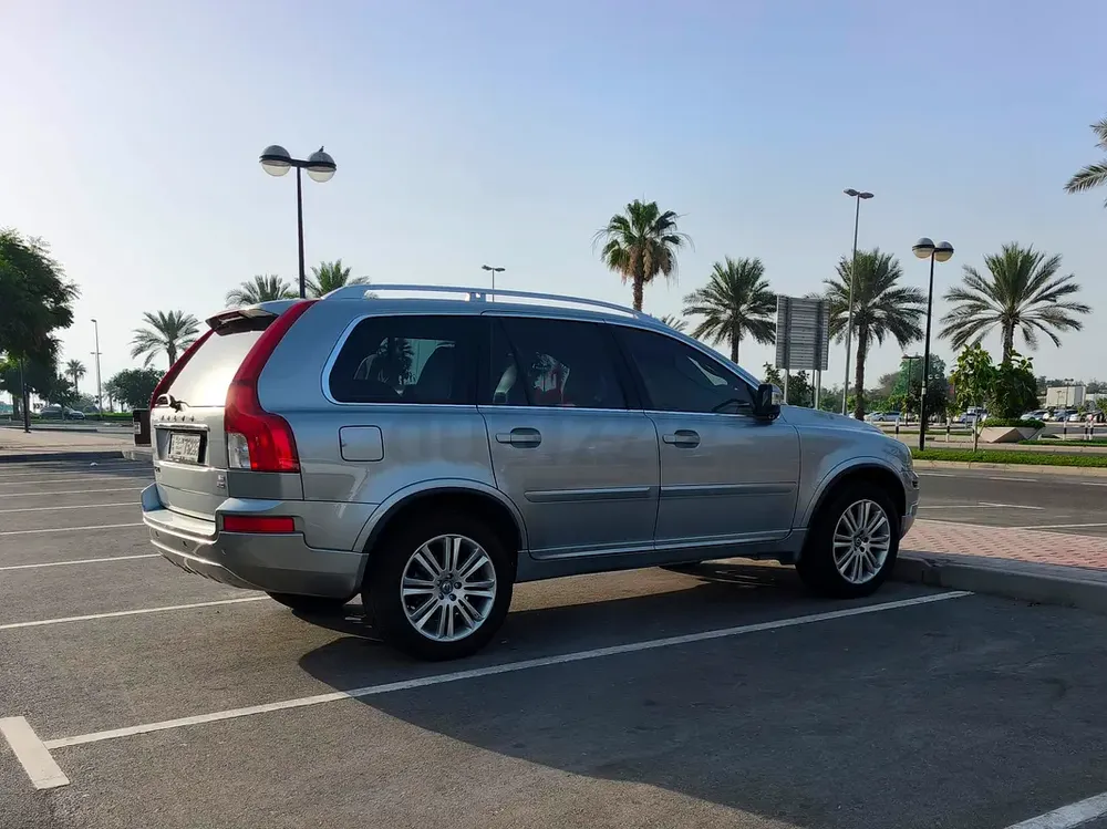 Volvo XC90 Premium 2014 | GCC Specs | Excellent Condition - Image 4