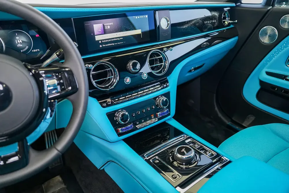 SPECTRE | TIFFANY BLUE INTERIOR | STARLIGHT | WARRNTY AVAILABLE - Image 11