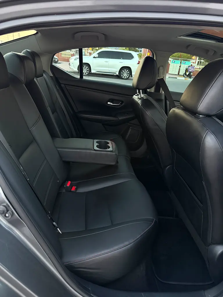 2021 Nissan Sentra SR - American Specs - Sport Trim - Image 8