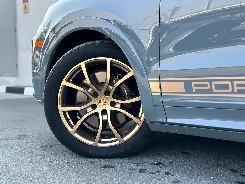 Porsche Cayenne Coupé 2024 – CLEAN TITLE — CLEAN CARFAX – Fully Loaded | High Specification - Image 20