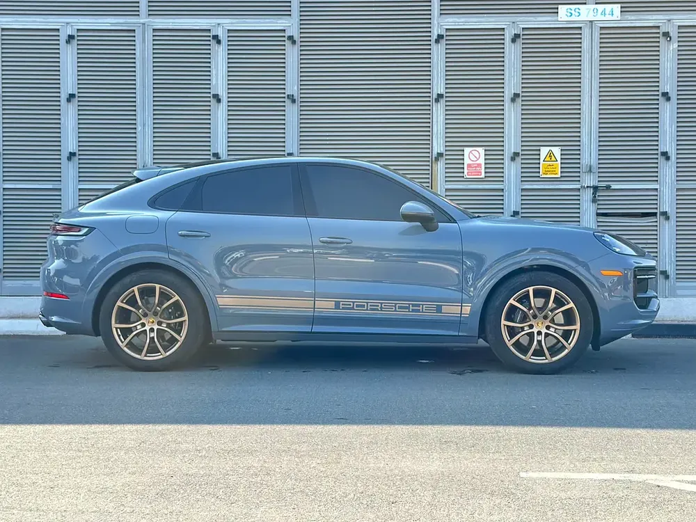 Porsche Cayenne Coupé 2024 – CLEAN TITLE — CLEAN CARFAX – Fully Loaded | High Specification - Image 5