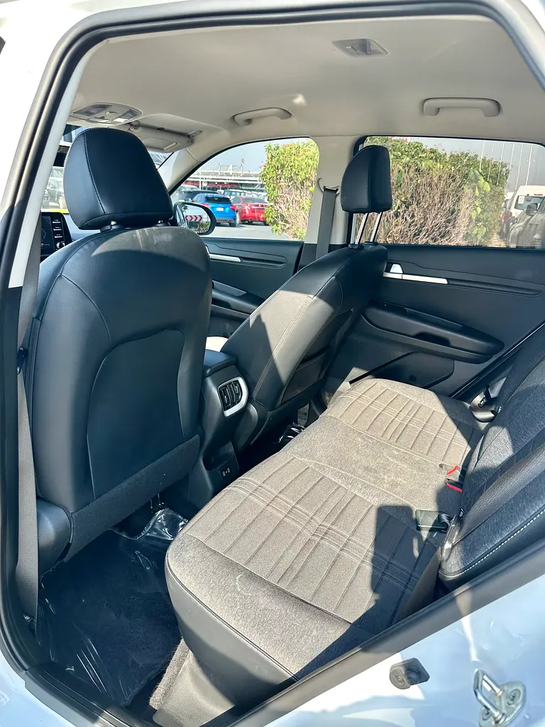 790 /- AED Kia Sonet EX 2025 GCC Specs -LIKE  Brand New!Low KM - Image 5