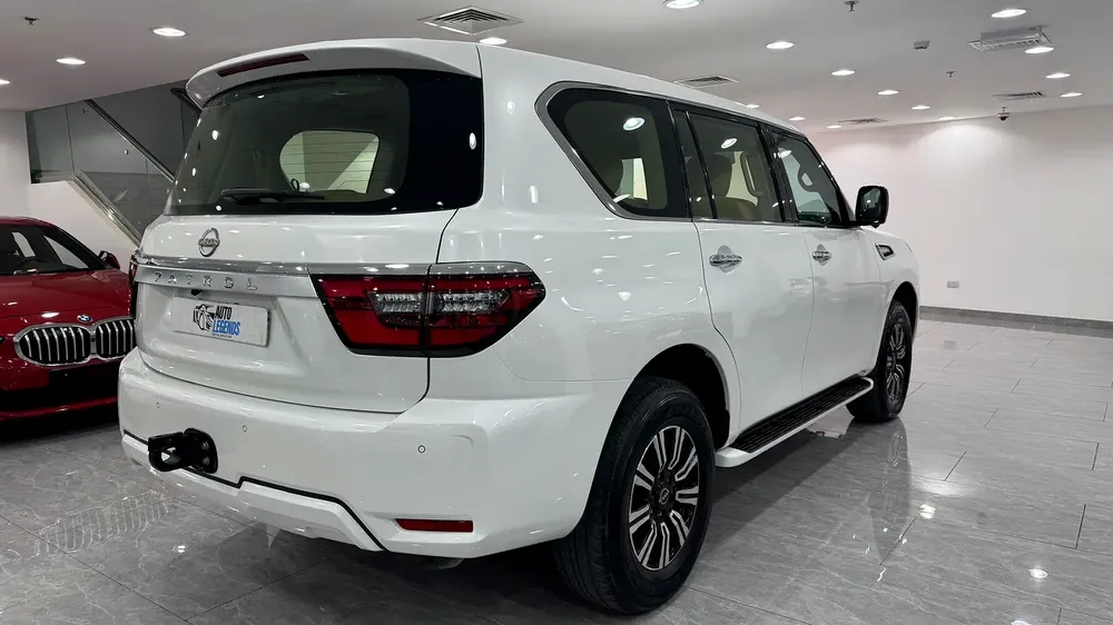 Nissan Patrol XE - 1 Year Warranty Included - Image 4