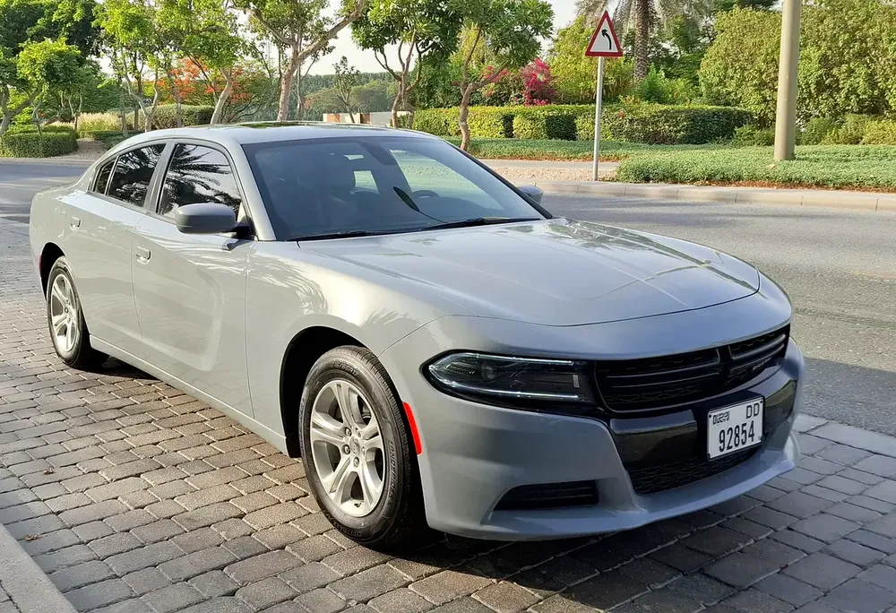2022 Dodge Charger  3.6-litr SXT Sunroof Leather New Tyers in immaculate condition - Image 8
