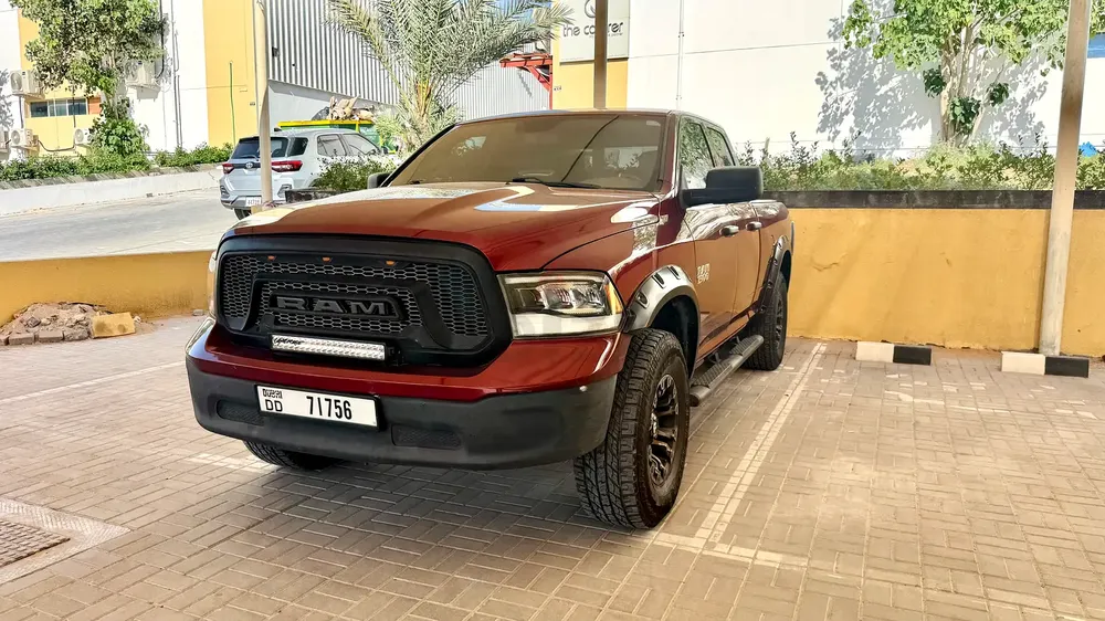 2018 RAM 1500 Express Crew Cab | Canadian Specs - Image 5