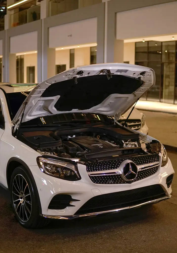 2022 Mercedes-Benz GLC 300e 4MATIC Coupe - Korean Specs - Pristine Condition - Image 13
