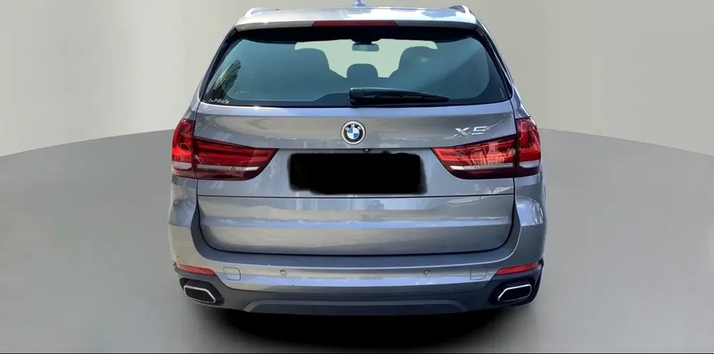 BMW X5 xDrive50i Luxury-Line 2014, GCC Specs - Image 4