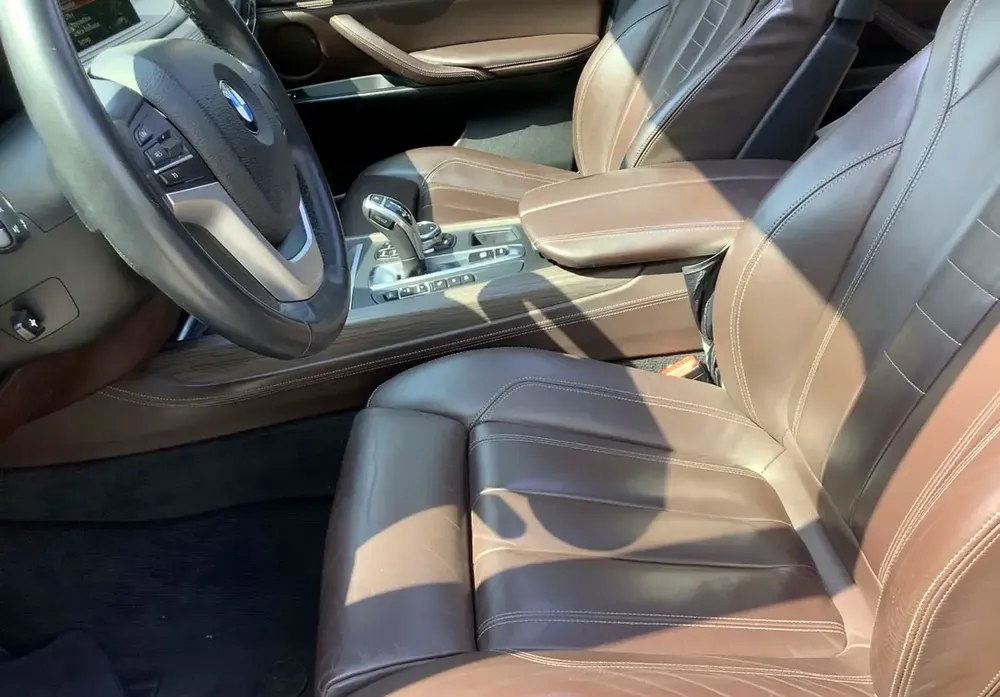 BMW X5 xDrive50i Luxury-Line 2014, GCC Specs - Image 9
