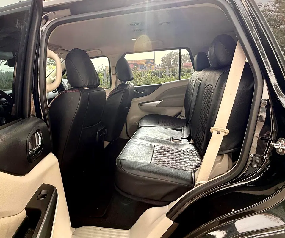 2023 Nissan Xterra Titanium | G.C.C | No Paint No Accident | First Owner | Service History - Image 15