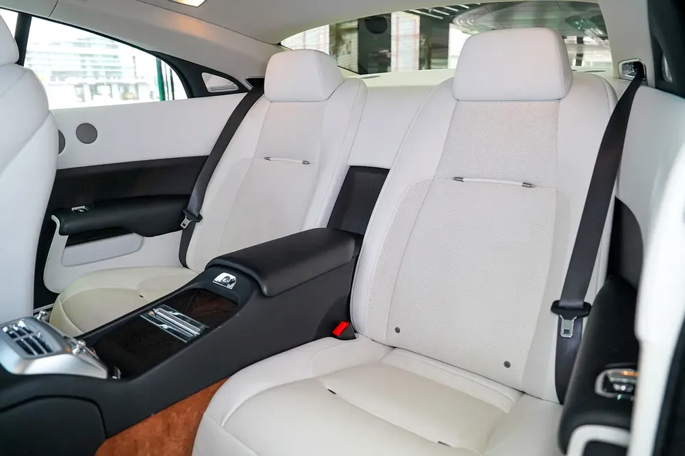 WRAITH | BLACK + SILVER EXTERIOR | IVORY INTERIOR |  WARRANTY AVAILABLE - Image 8