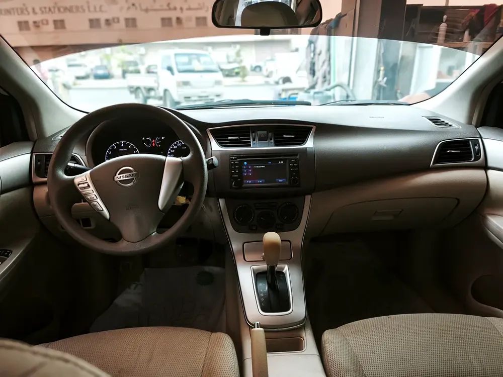 Nissan Tiida LE 2014 GCC Specs - Well Maintained - Image 4