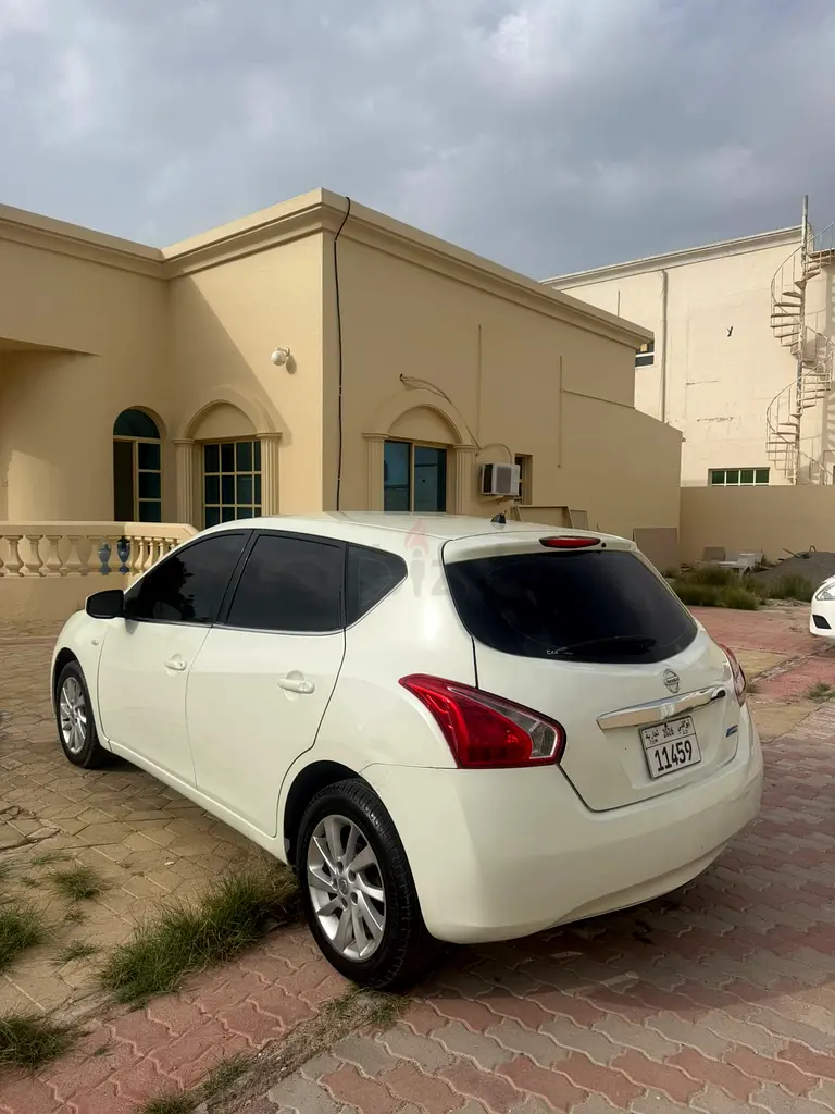 Nissan Tiida LE 2014 GCC Specs - Well Maintained - Image 9