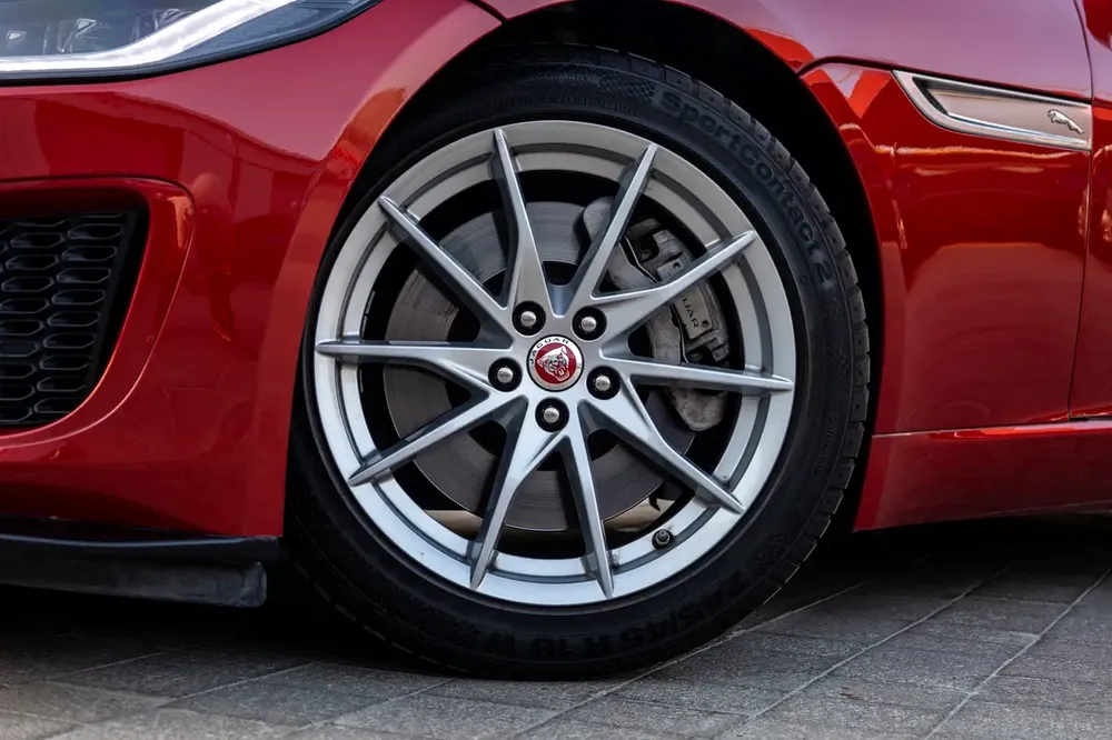 Jaguar F-Type 2023 GCC | Agency Warranty - Image 10