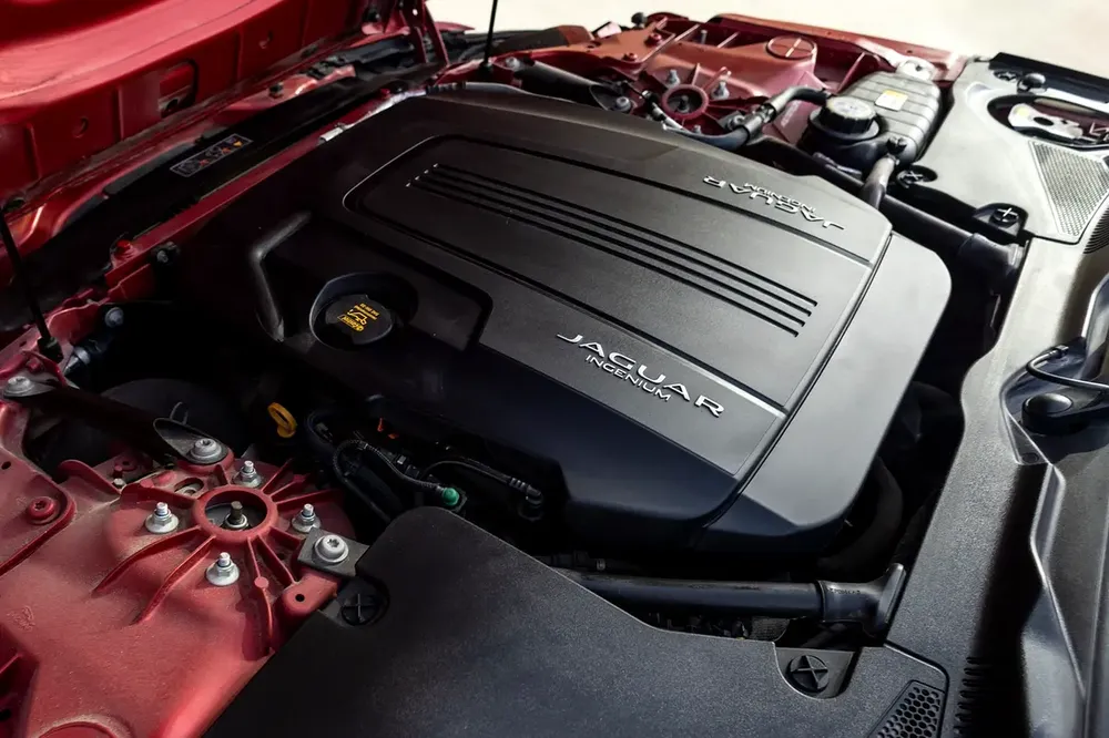 Jaguar F-Type 2023 GCC | Agency Warranty - Image 11