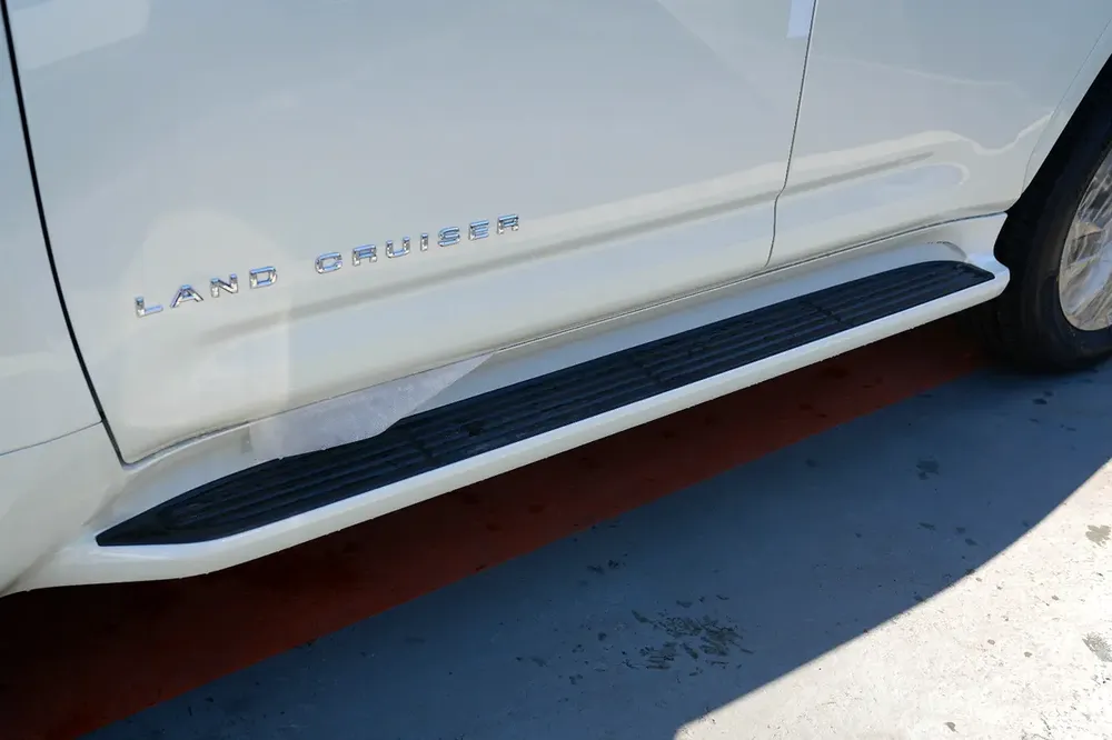 Toyota Land Cruiser GXR 4.0 2026 - GCC Specs - Image 10