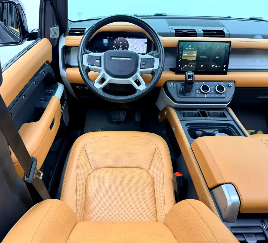 2023 Land Rover Defender 110 HSE P400, 5 Year LR Warranty + Service Pack, 7 Seater, GCC - Image 14