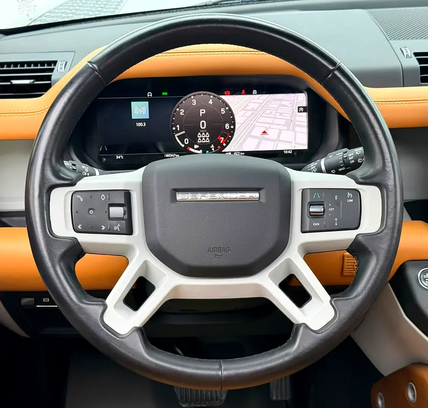 2023 Land Rover Defender 110 HSE P400, 5 Year LR Warranty + Service Pack, 7 Seater, GCC - Image 15