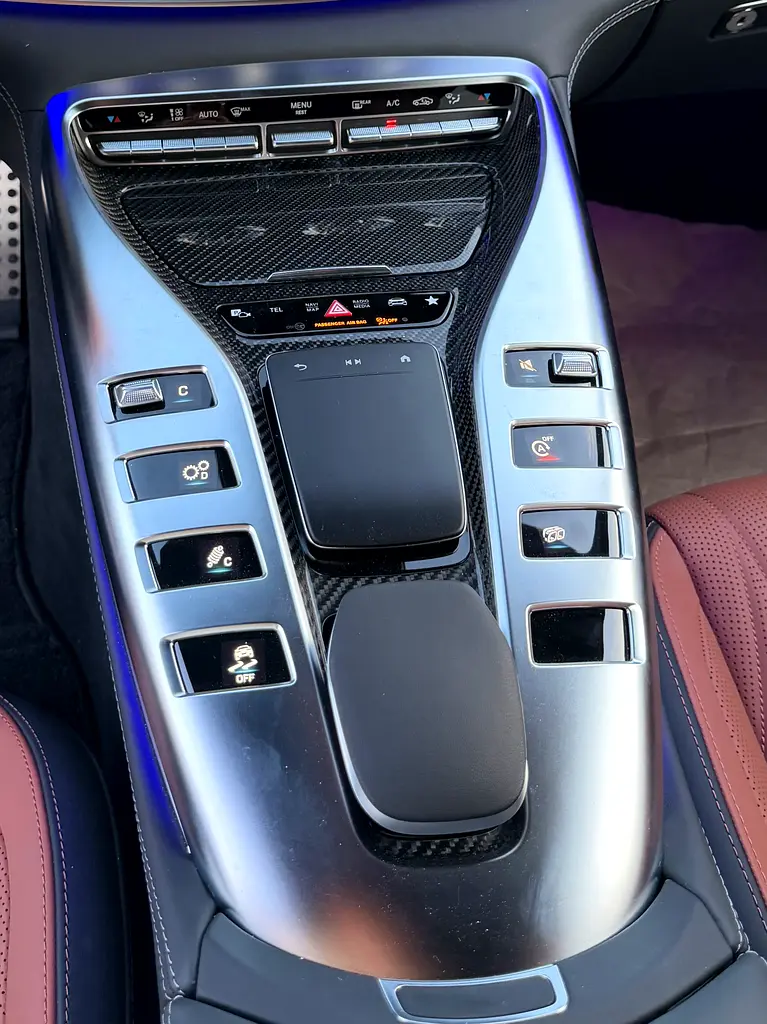 Mercedes-Benz AMG GT 63 S 4MATIC+ - Image 17