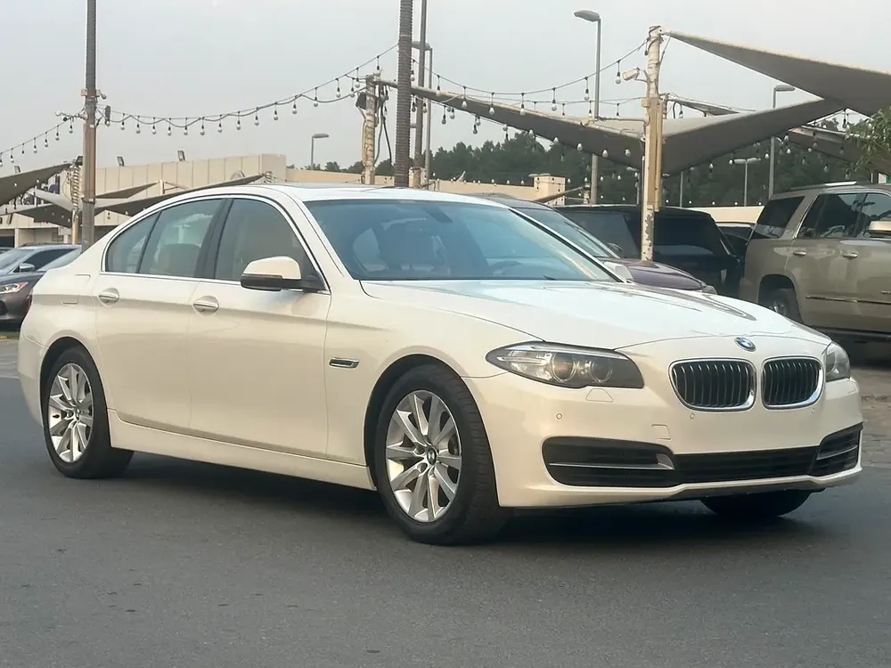 MODEL 2015 GCC CAR PERFECT CONDITION INSIDE AND OUTSIDE FULL OPTION SUN ROOF LEATHER SEATS - Image 19