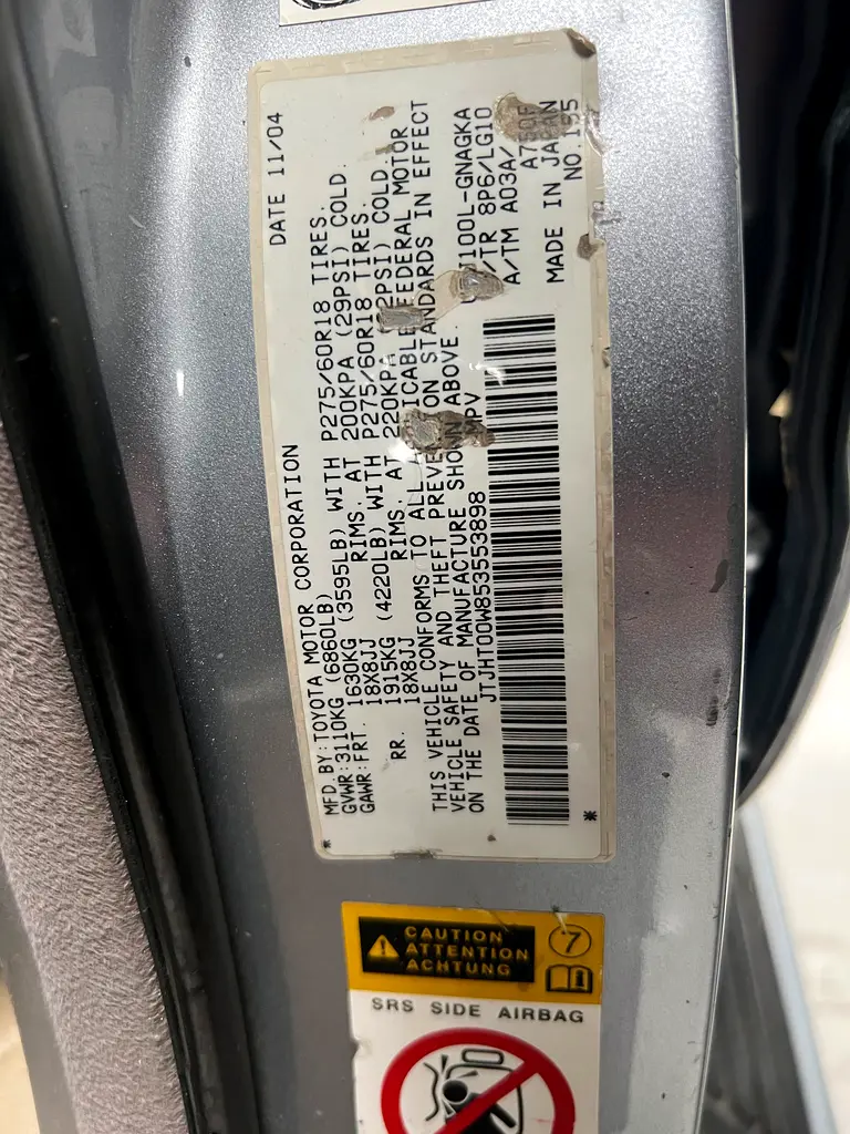 Lexus LX 470 - 2005 - Japanese Specs - GCC Resale - Image 17