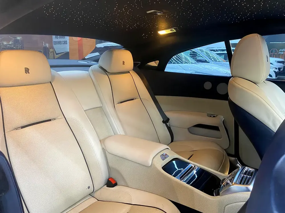 Rolls-Royce Wraith 2016 GCC Specs - Image 10