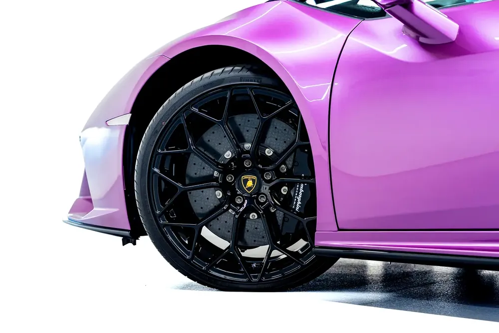 Lamborghini Huracan Evo Spyder - Lease to Own Available - Image 8