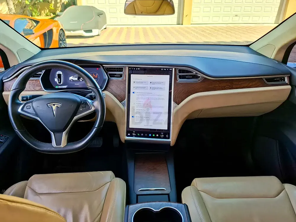 AED 2038/month | 2017 Tesla Model X 90D | GCC Specs | Ref#408729 - Image 10