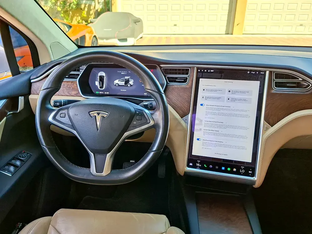 AED 2038/month | 2017 Tesla Model X 90D | GCC Specs | Ref#408729 - Image 11