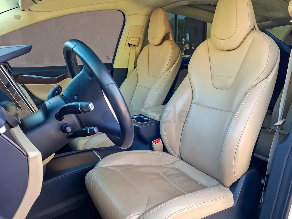 AED 2038/month | 2017 Tesla Model X 90D | GCC Specs | Ref#408729 - Image 12