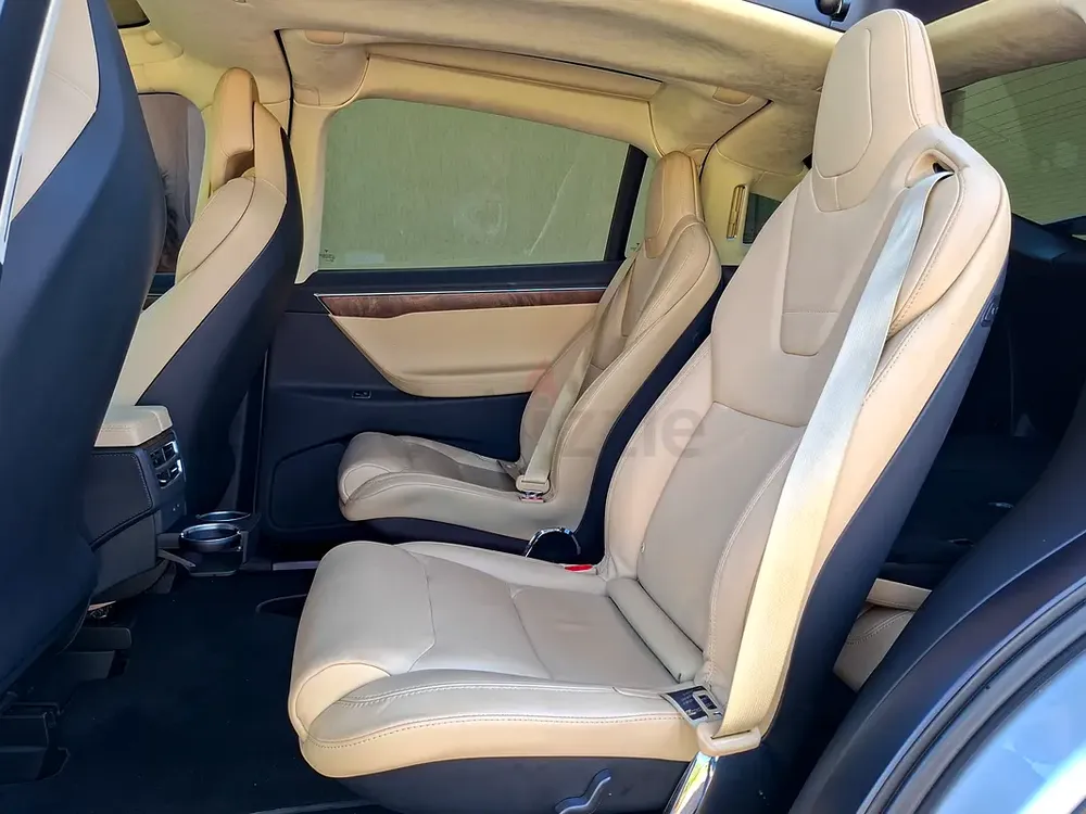 AED 2038/month | 2017 Tesla Model X 90D | GCC Specs | Ref#408729 - Image 15